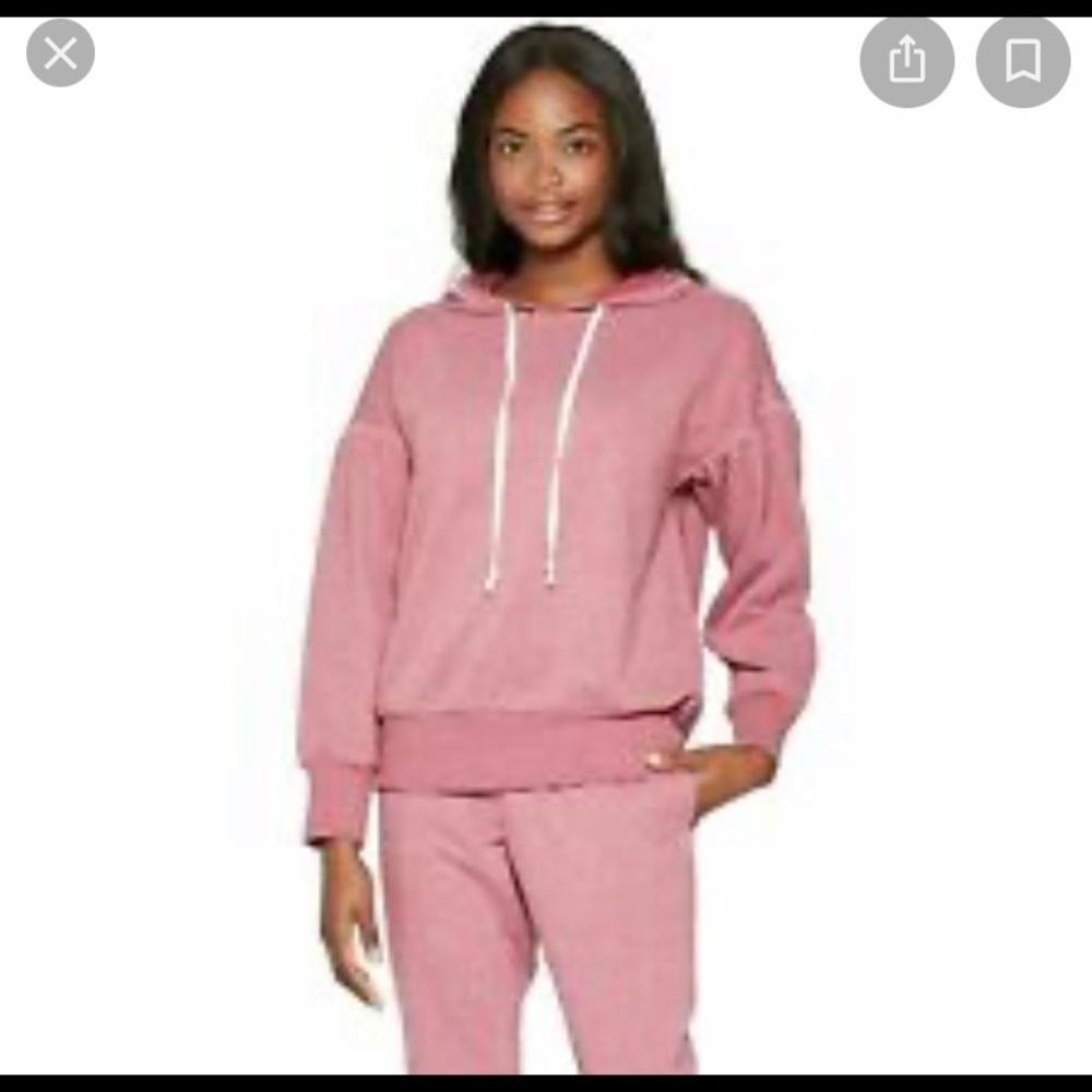 Xhilaration sleepwear set, size XS.